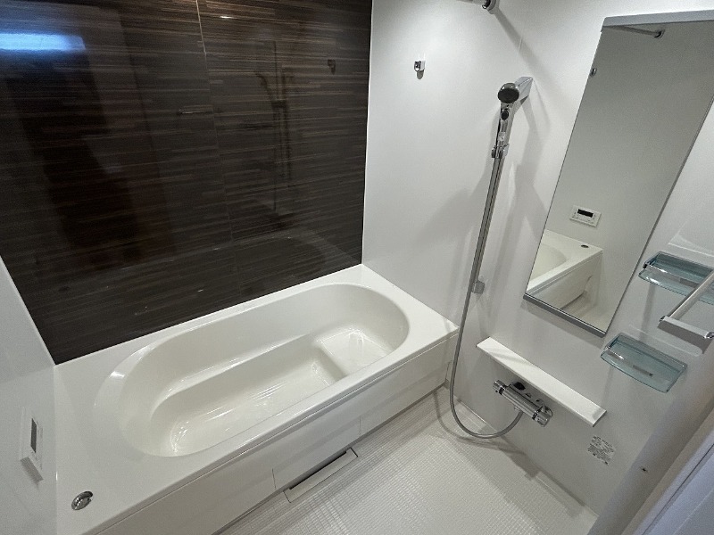 地下鉄千日前線 南巽駅 徒歩12分 2階建 築2年の風呂写真