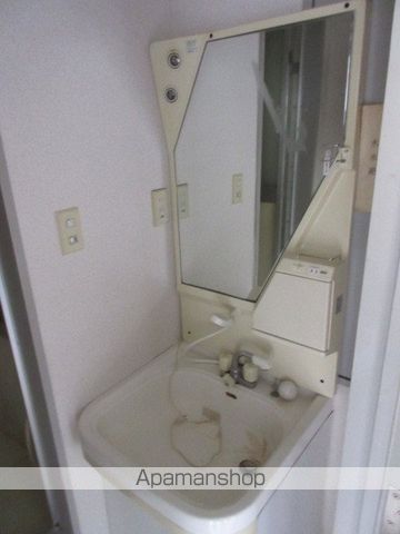 ビッグバーンズマンション本通の内装写真
