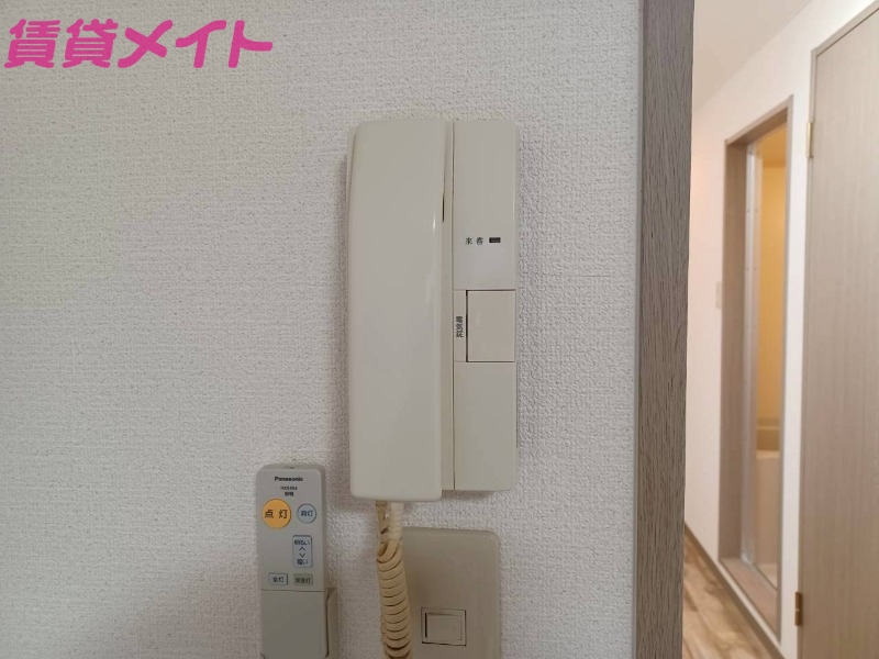 セキュリティ　同型参考写真