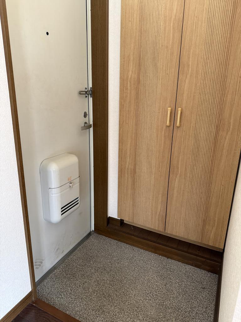 プレミアゆりのきの玄関写真