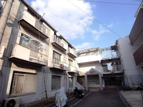 CRASIS苦楽園プラザの外観写真