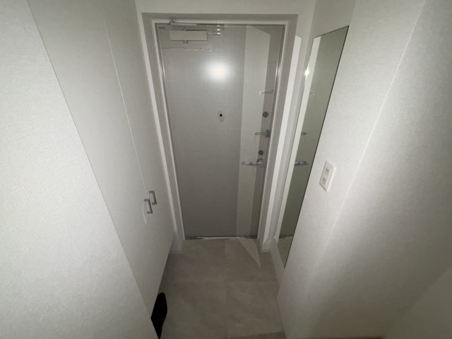 セレニテ神戸ミラクの玄関写真
