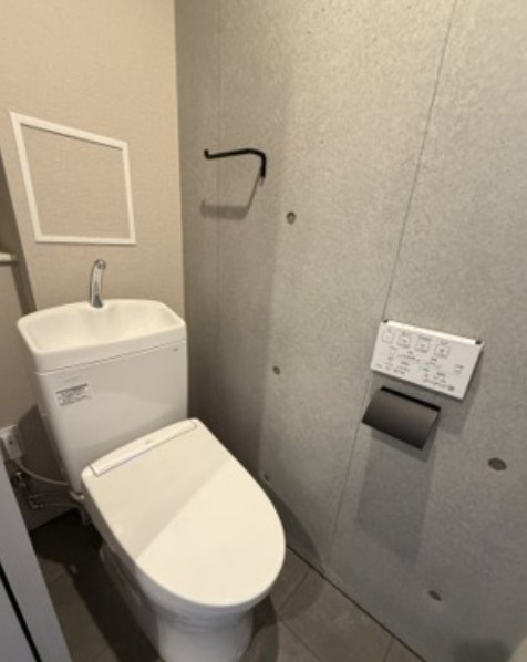 東京メトロ丸ノ内線 南阿佐ケ谷駅 徒歩8分 4階建 築1年のトイレ写真
