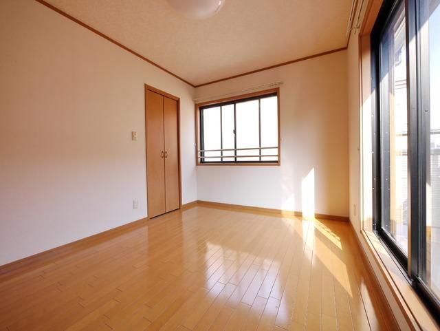 その他部屋・スペース　★広々したマスターベッドルーム★