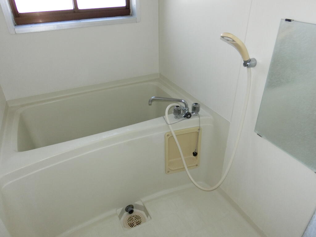 づしょうハイツの風呂写真