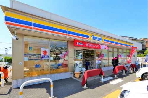 コンビニ　ミニストップ 船橋滝台店（コンビニ）まで390m