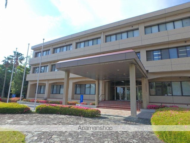 大学・短大　鳴門教育大学（大学・短大）まで971m
