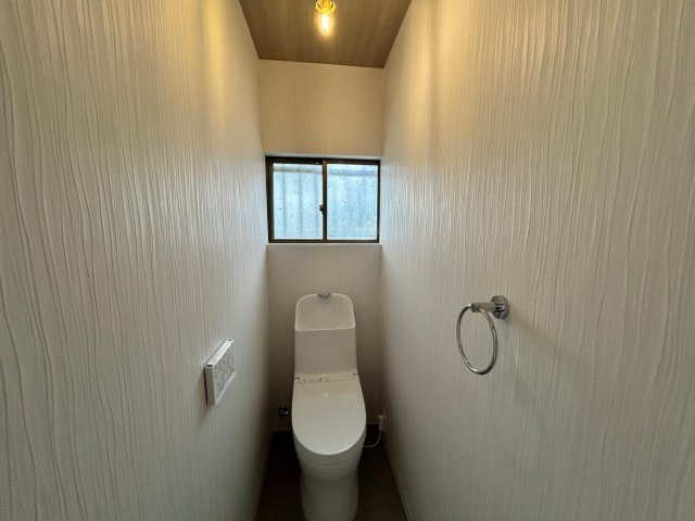 Renovate佐野のトイレ写真