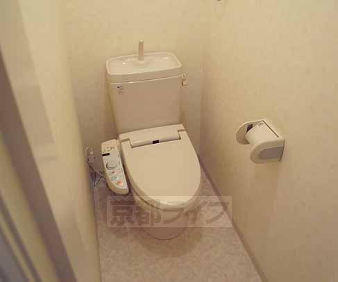 ＪＲ東海道本線 向日町駅 徒歩36分 2階建 築22年のトイレ写真