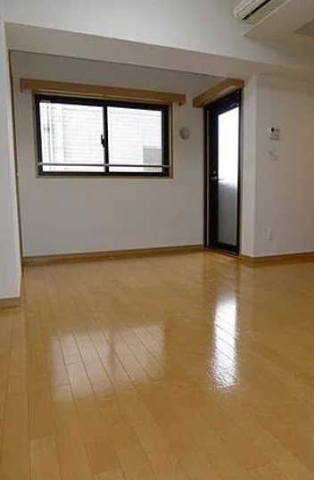 東京メトロ南北線 白金高輪駅 徒歩7分 15階建 築25年の居間写真