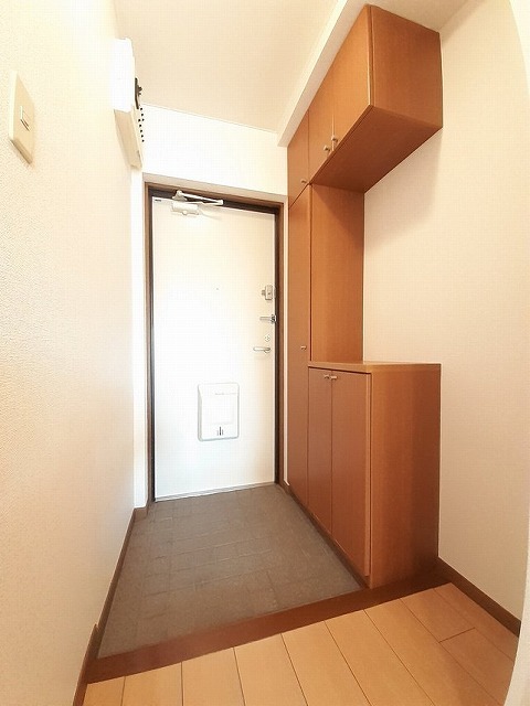 ラフィネの玄関写真