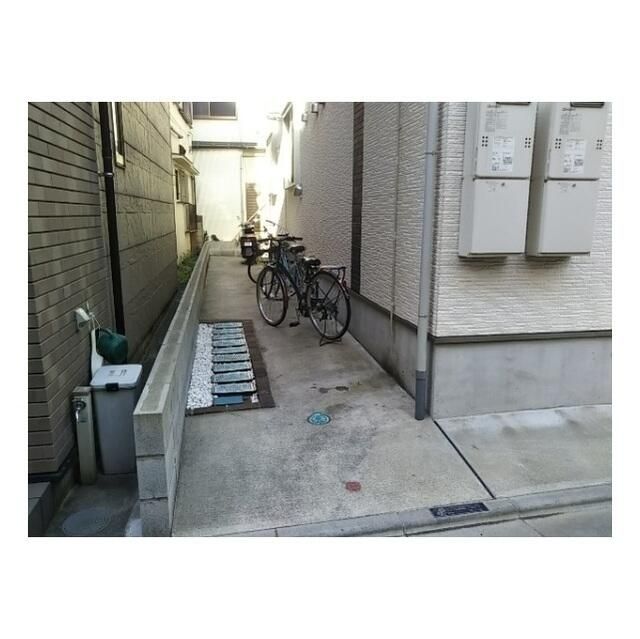 東京メトロ千代田線 町屋駅 徒歩9分 2階建 築11年の外観写真