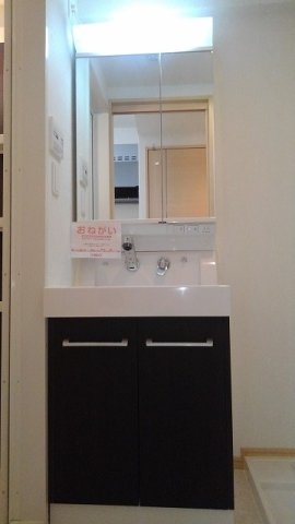 トイレ　落ち着いたトイレです