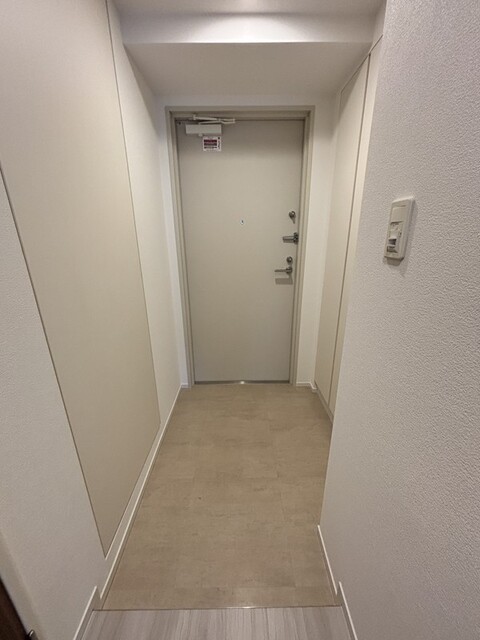 玄関　※写真は同タイプ住戸です。