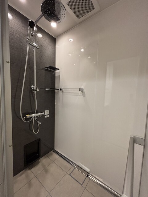 バス・シャワールーム　※写真は同タイプ住戸です。