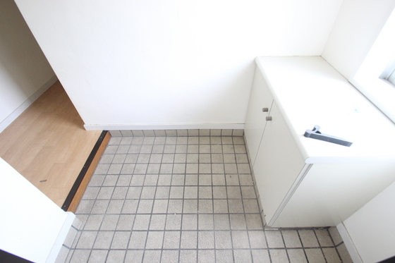 玄関　※別部屋の写真です