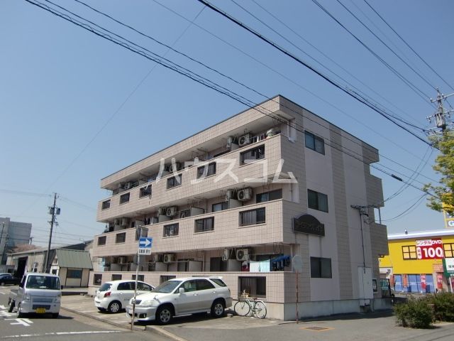 名古屋市港区当知のマンションの建物外観