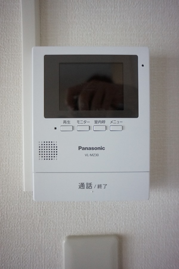 セキュリティ　録画機能付カラーTVモニターホン！