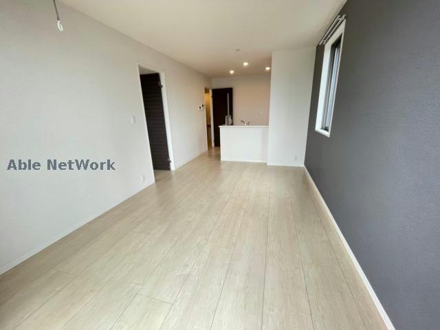 居室・リビング　同型反転タイプ　現況優先