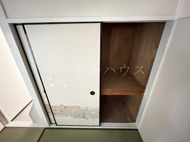 【北条7丁目2階建貸家の収納】