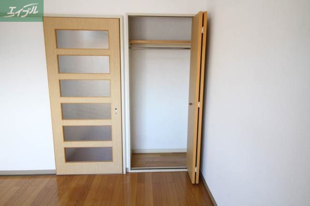 収納　別のお部屋の写真です。実際とは異なります。