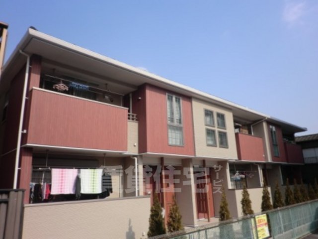 名古屋市熱田区二番のアパートの建物外観