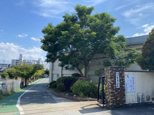 小学校　★福岡市立小学校室見小学校（小学校）まで1930m