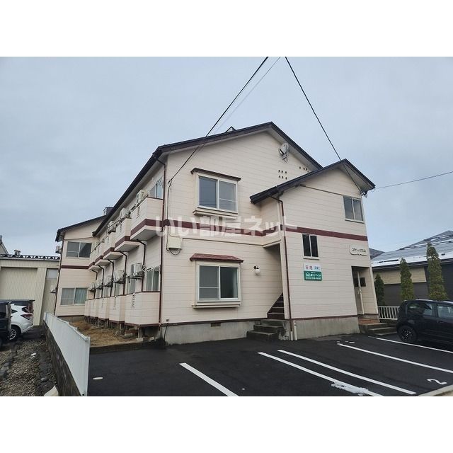 新潟県新潟市西区小針４（アパート）の賃貸物件の外観
