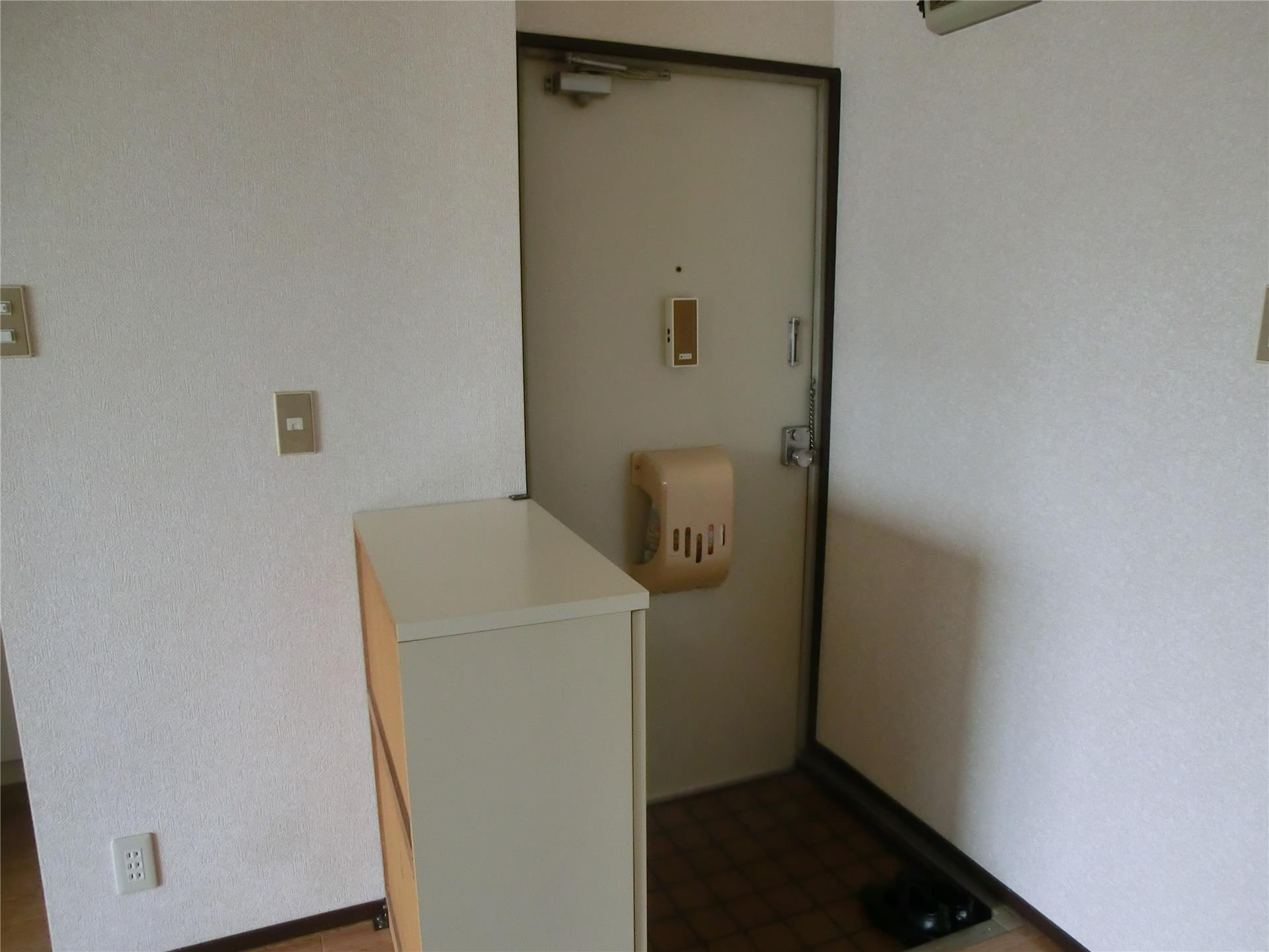 アーバン久松台Bの玄関写真