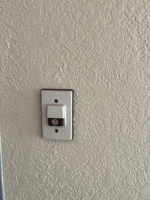 セキュリティ　玄関チャイム