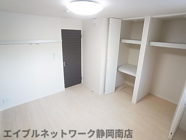 トイレ　シンプルで使いやすいトイレです