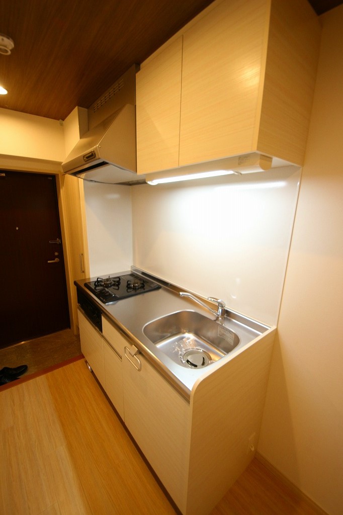 キッチン　反転タイプになります。