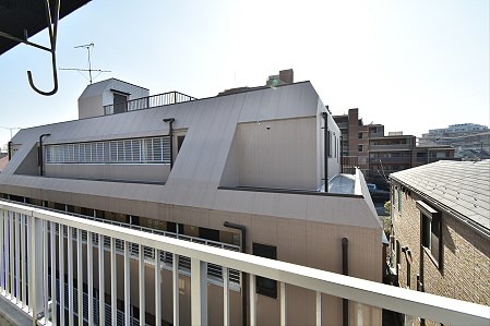 【調布市多摩川のマンションの眺望】