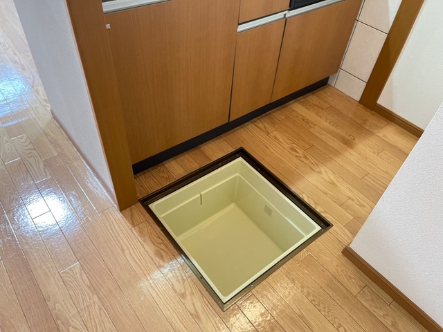 その他　床下収納
