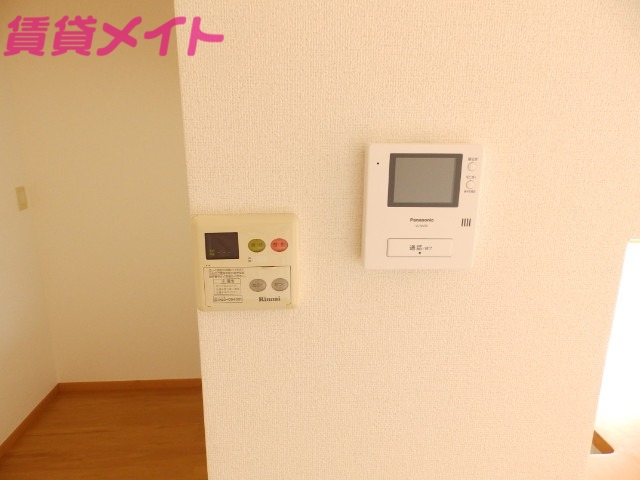 セキュリティ　同型参考写真