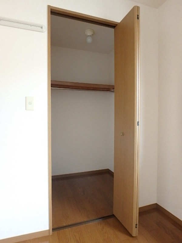 収納　図面と現状に相違がある場合には現状を優先