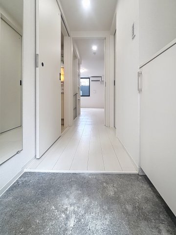 玄関　ゆったりとした玄関です