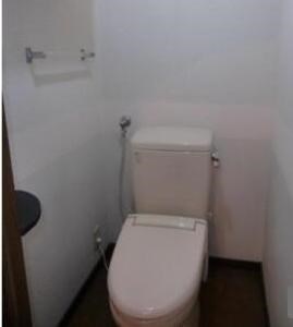 トイレ　※別部屋参考画像