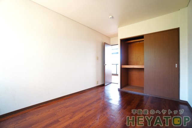 収納　洋室の収納