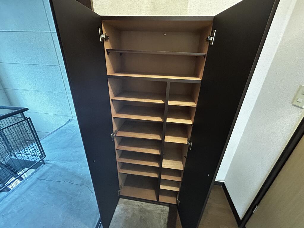 玄関　シューズボックスも付いてます♪