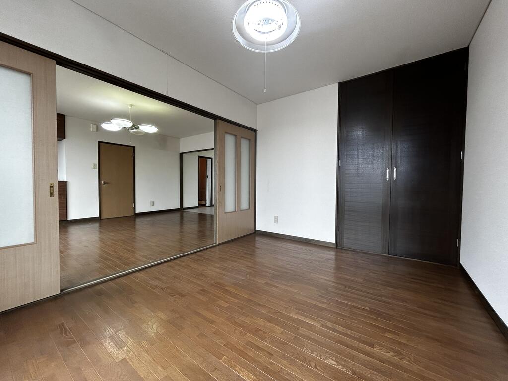 その他部屋・スペース　洋室６帖