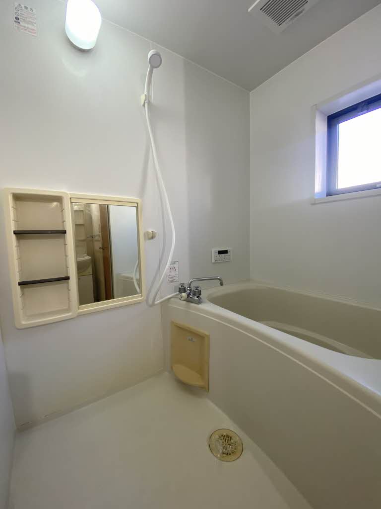 バス・シャワールーム　きれいなお風呂です