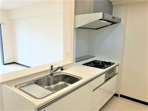 ワイズエステムコート北谷美浜センタータワー_内装_1