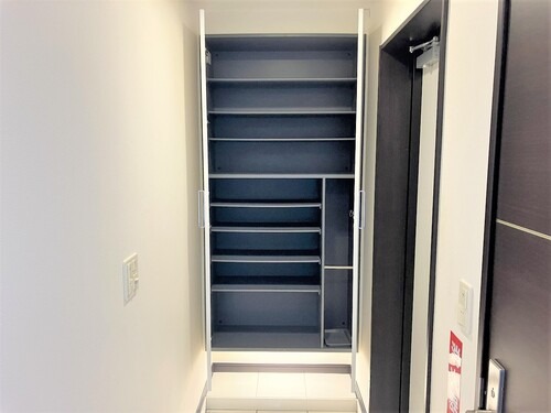 ワイズエステムコート北谷美浜センタータワー_内装_4