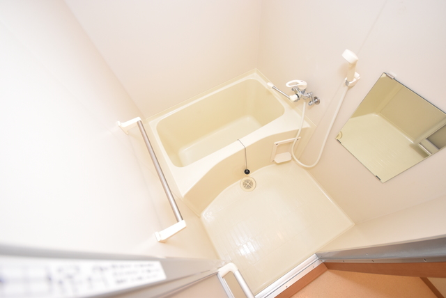 バス・シャワールーム　お風呂