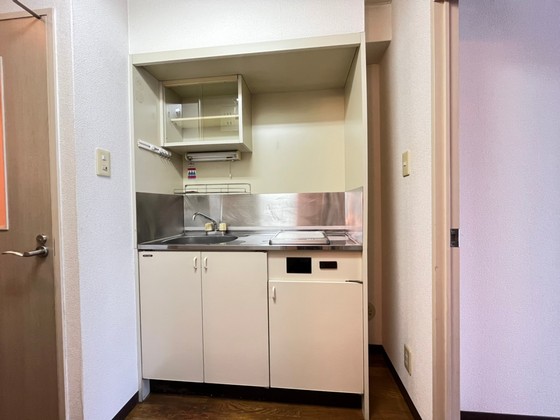 キッチン　※別部屋の写真です