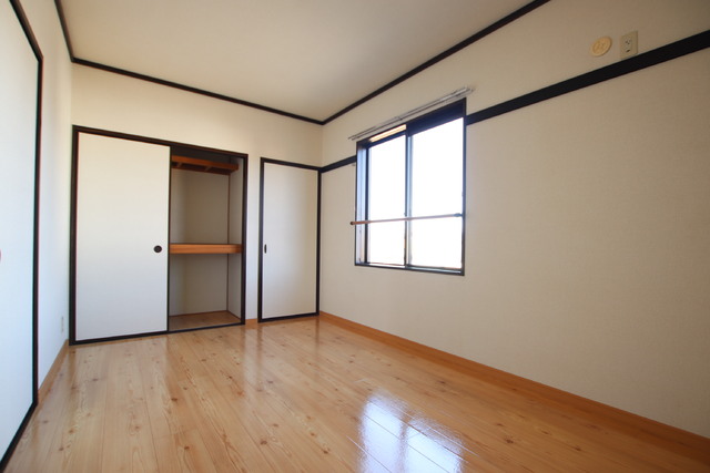 その他部屋・スペース　洋室６帖