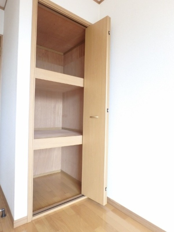 収納　図面と現状に相違がある場合には現状を優先