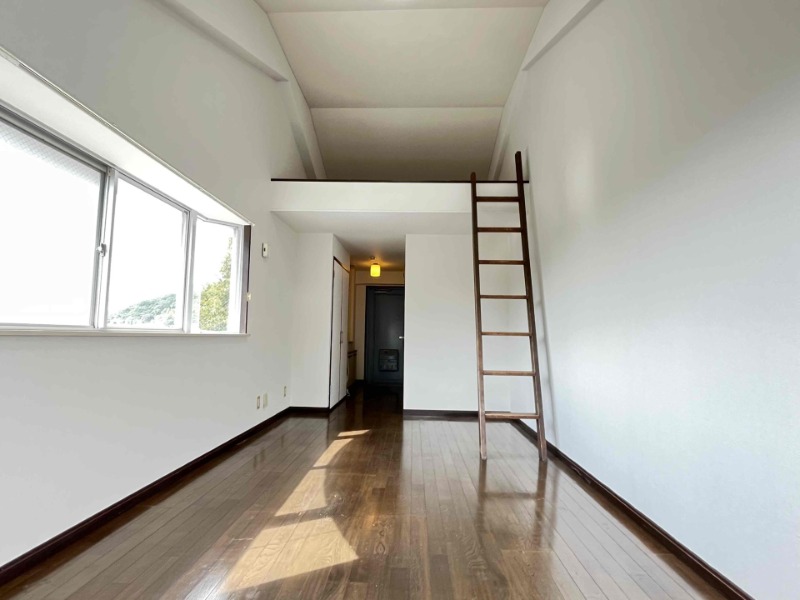 居室・リビング　※他号室イメージ