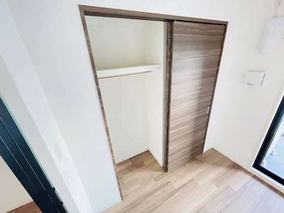 収納　※別部屋の写真です